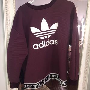 Adidas maroon sweatshirt